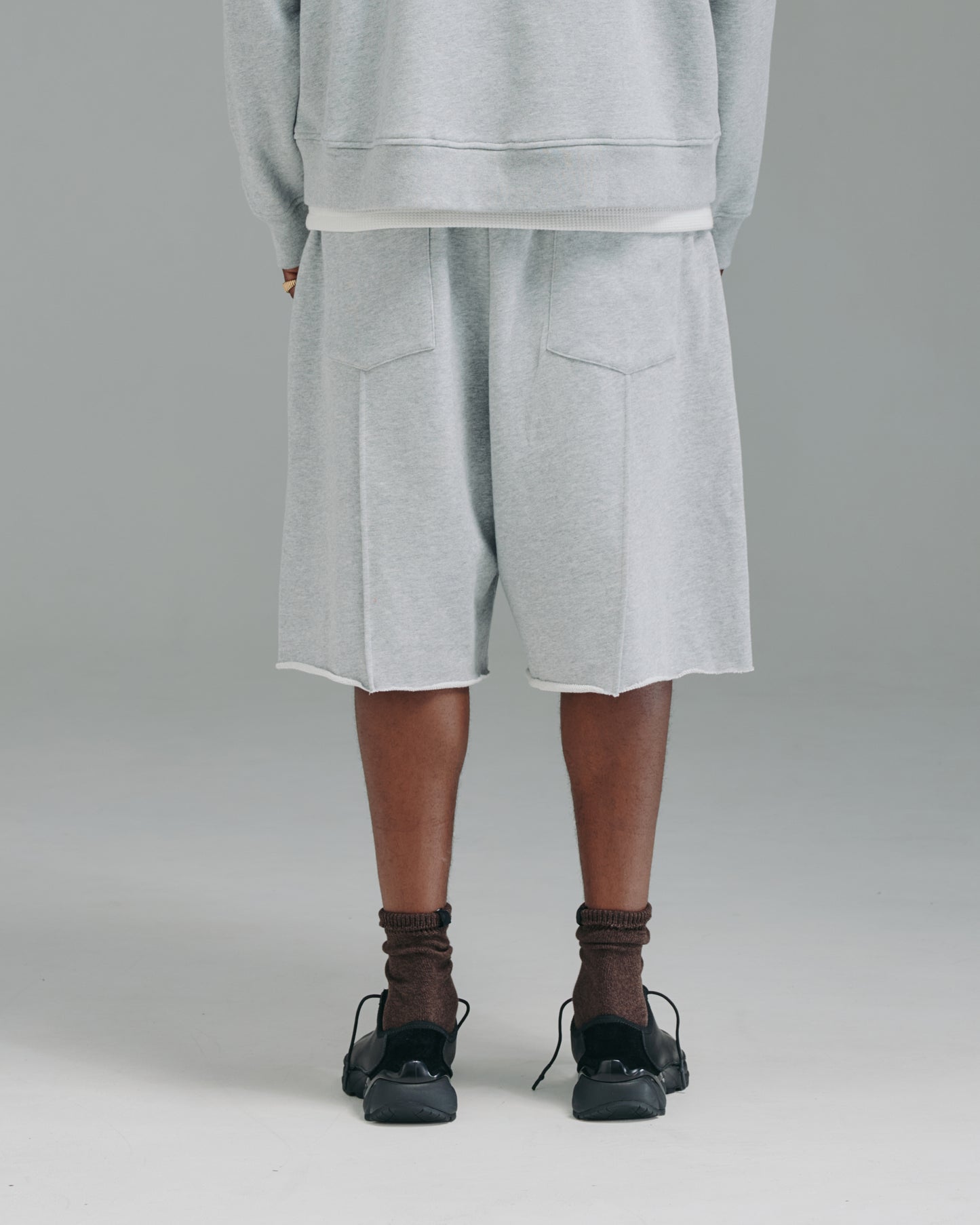 Thick Stitch Short - Grey/White