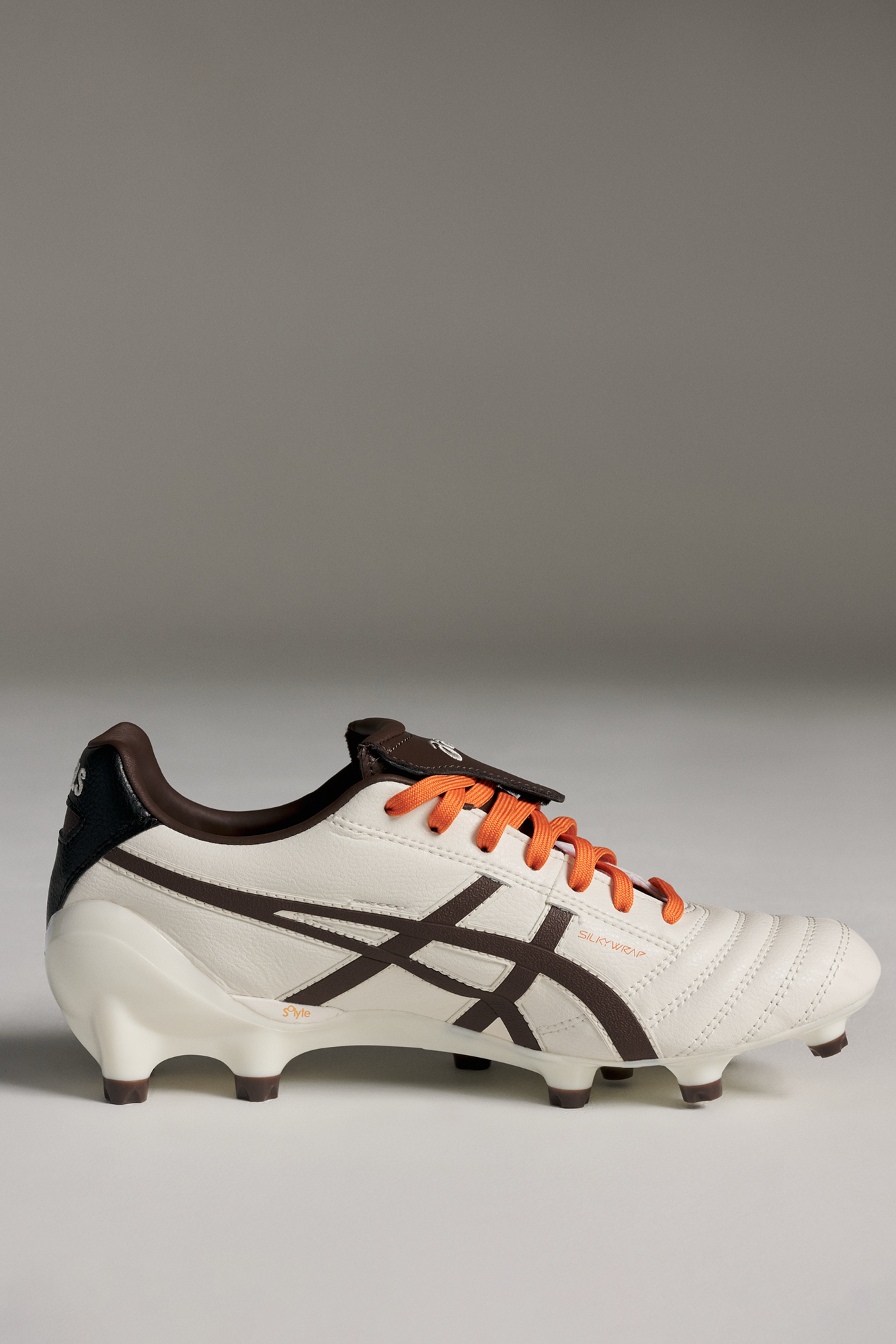 EARLS x ASICS - LETHAL TESTIMONIAL 4 IT