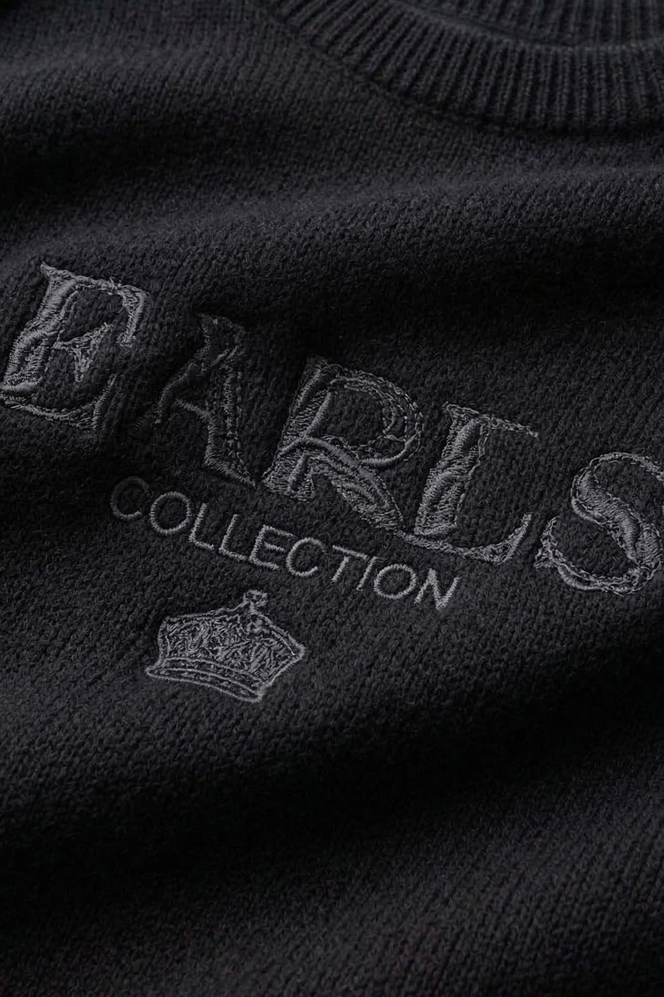 Distressed Crown Knit - Black