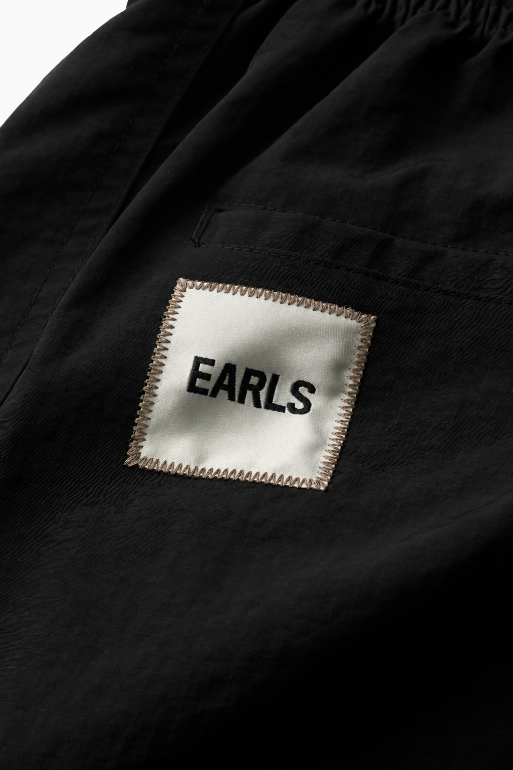 Lake Short - Black
