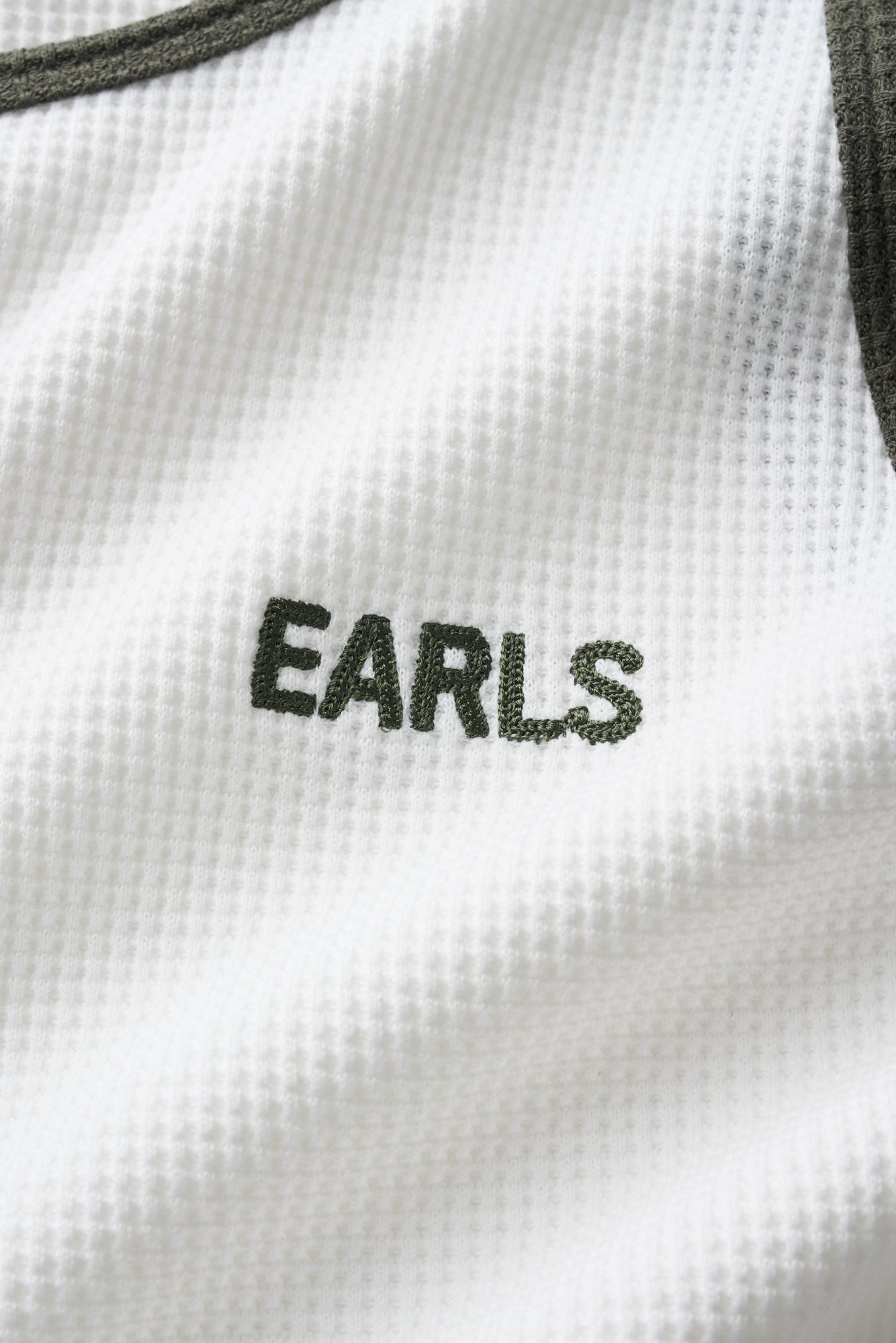 Icon Singlet - Contrast White