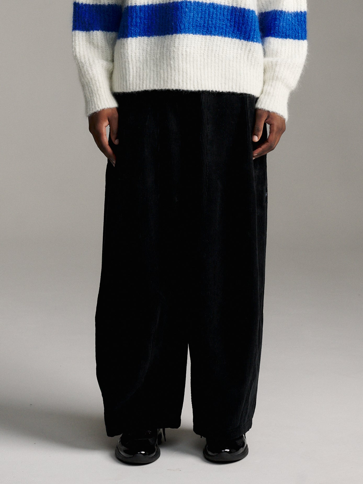 Relax Cord Pant - Black