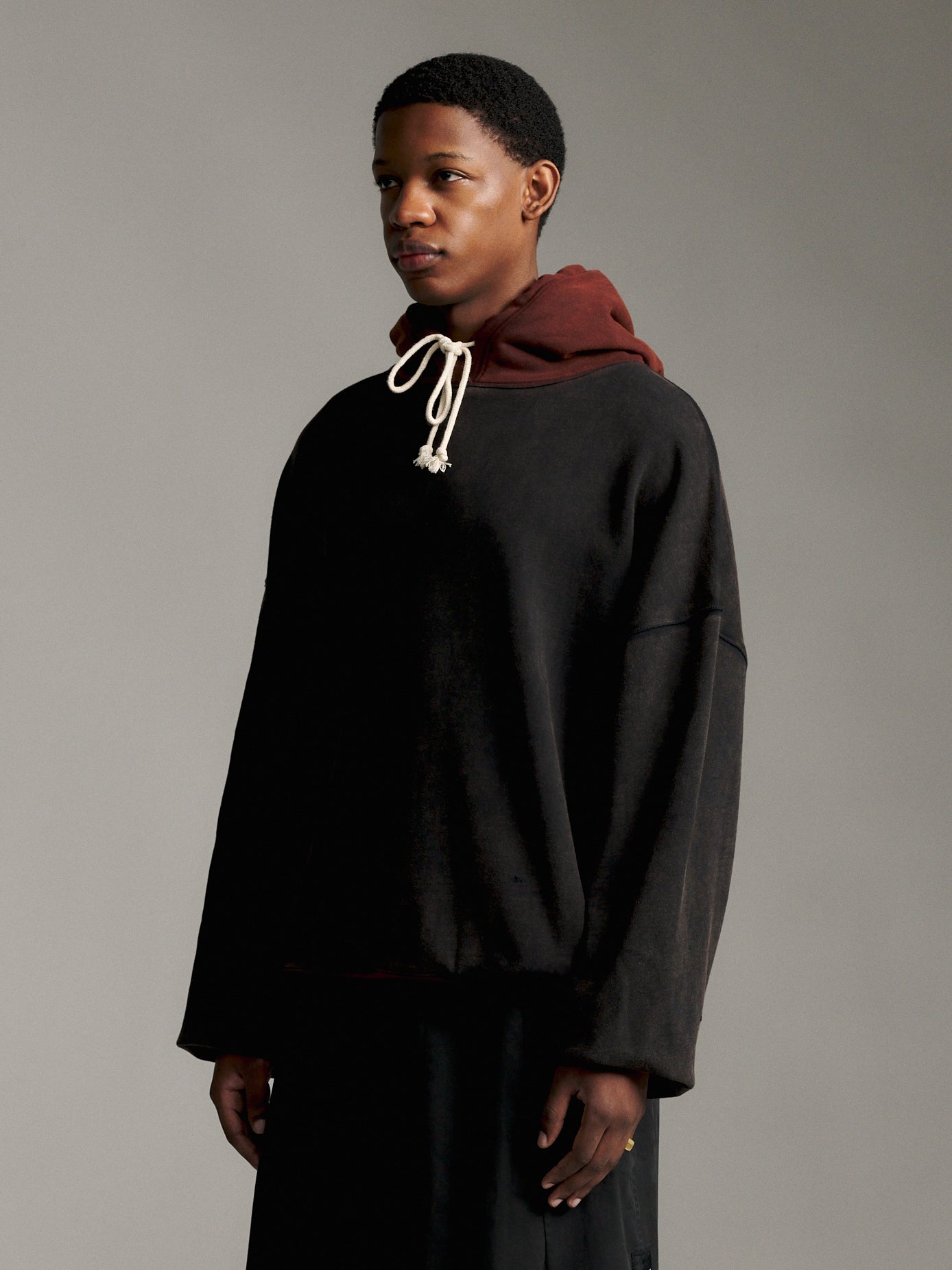 Letter Hood - Black