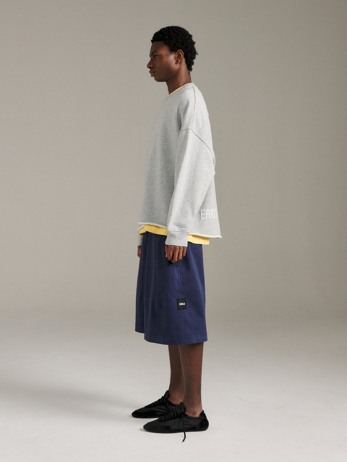 Raw Edge Crew - Grey Marle