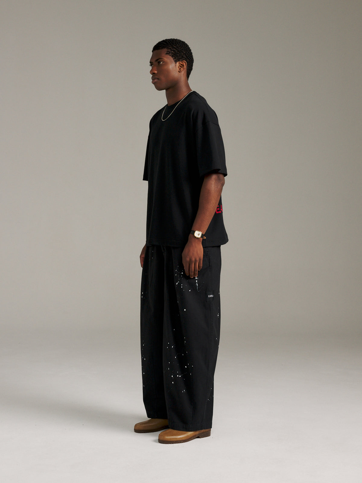 Maze Tee - Black/Red